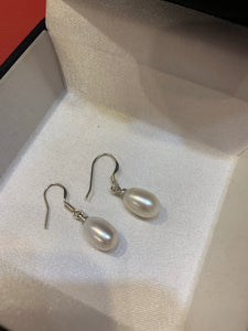 Boucle d’oreilles  en perles de culture d’eau douce(Bo060)