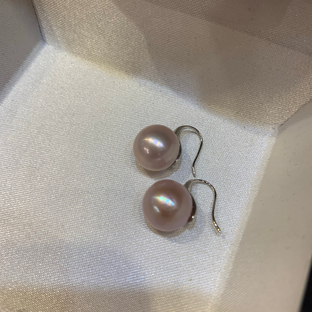 Boucle d’oreille en perles de culture d’eau douce(Bo035)